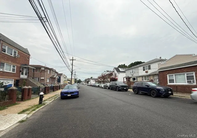 Photo 4 of House for sale at 1299 E 92nd Street, New York, NY 11236 | MLS# 1064676 | Listing updated on 2026-10-21