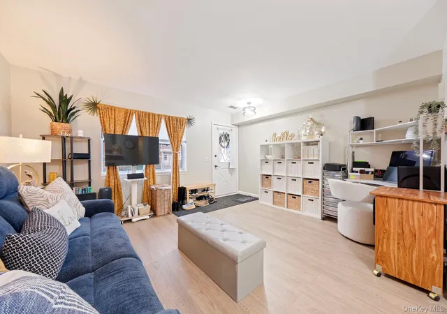 Photo 4 of Condo for sale at 276 Temple Hl Rd #1519, New Windsor, NY 12553 | MLS# 1064688 | Listing updated on 2026-10-30
