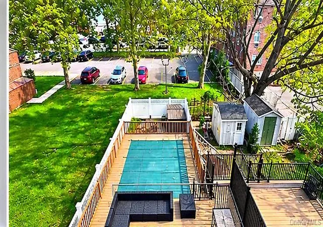 Photo 2 of Single family home for sale at 1928 Hutchinson River Pkwy E, New York, NY 10461 | MLS# 1064690 | Listing updated on 2026-10-29
