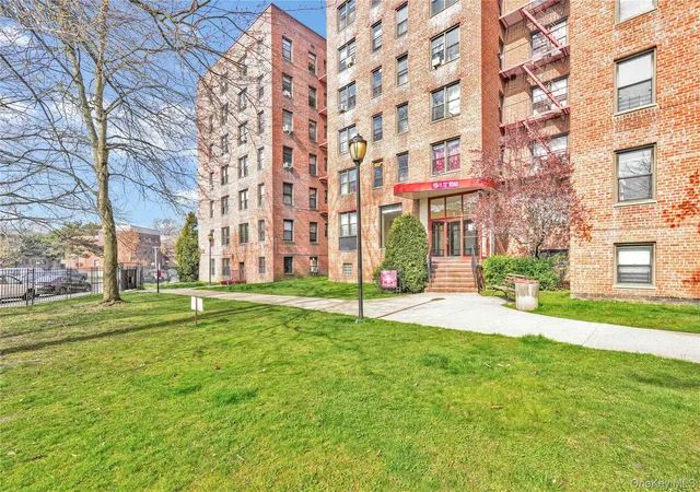 Condo for sale at 150-11 72 Road #6F, Flushing, NY 11367 | MLS# 1064709