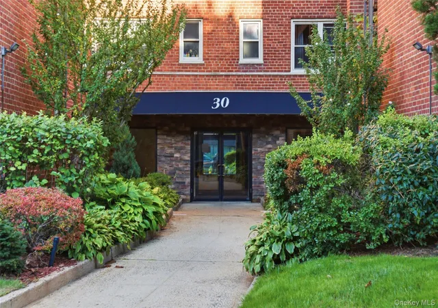 Photo 1 of Condo for sale at 30 N Broadway #2E, White Plains, NY 10601 | MLS# 1064714 | Listing updated on 2026-10-22