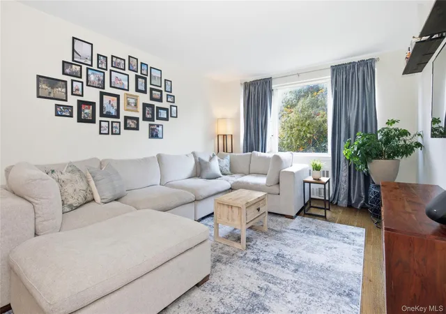 Photo 3 of House for sale at 30 N Broadway #2E, White Plains, NY 10601 | MLS# 1064714 | Listing updated on 2026-10-22