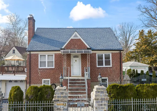 Photo 1 of Single family home for sale at 18 Butler Pl, Yonkers, NY 10710 | MLS# 1064728 | Listing updated on 2026-10-27