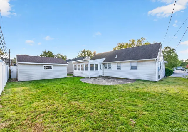 Photo 4 of Single family home for sale at 716 Truman Ave, Hempstead, NY 11554 | MLS# 1064781 | Listing updated on 2026-10-27