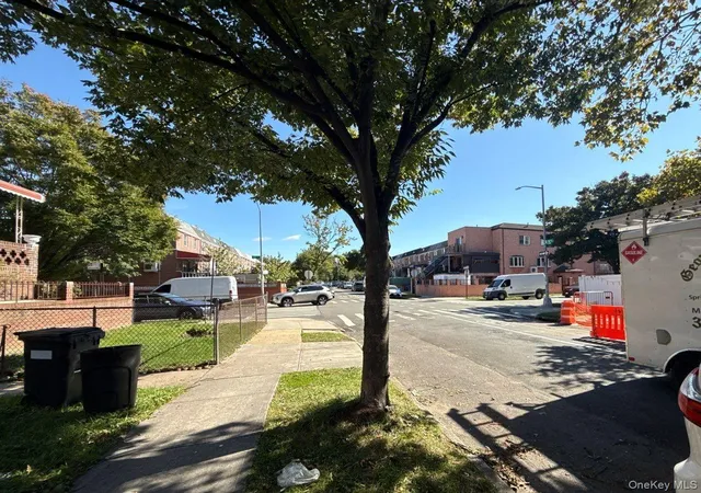 Photo 2 of Single family home for sale at 150-63 78th Avenue, New York, NY 11367 | MLS# 1064784 | Listing updated on 2026-10-21