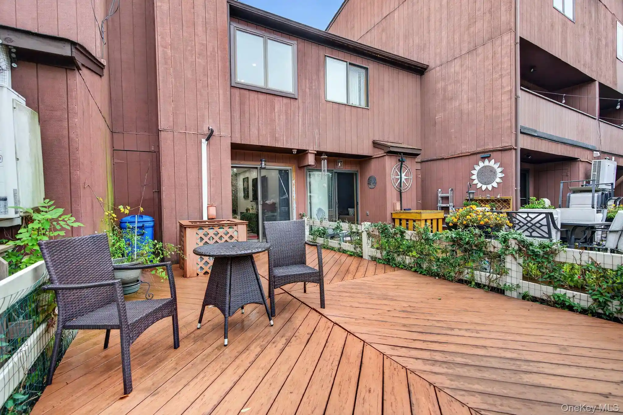Listing Photo 31 - Condo for sale in 59 Stonegate Dr located at 59 Stonegate Dr, New York, NY 10304 - Unit 59 Stonegate Dr