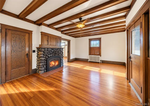Photo 4 of Single family home for sale at 29 Overhill Pl, Yonkers, NY 10704 | MLS# 1064815 | Listing updated on 2026-10-27