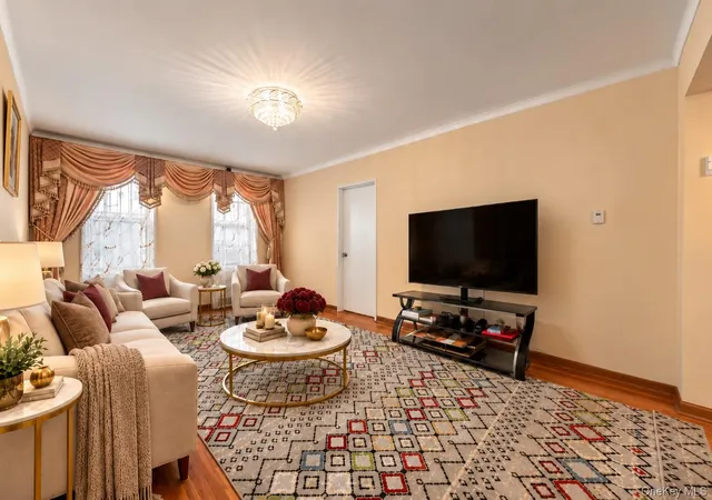 Photo 1 of House for sale at 84-31 Van Wyck Expy #2B, New York, NY 11435 | MLS# 1064847 | Listing updated on 2026-10-28