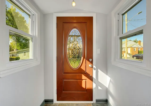 Photo 3 of Single family home for sale at 100 Sears Ave, Greenburgh, NY 10523 | MLS# 1064897 | Listing updated on 2026-10-29