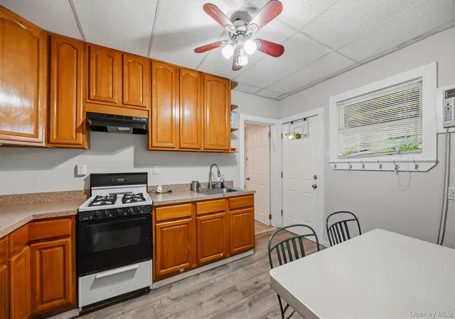 Listing Photo 4 - Condo for sale in building located at 492 State Rte 52, Fallsburg, NY 12788 - Unit #2