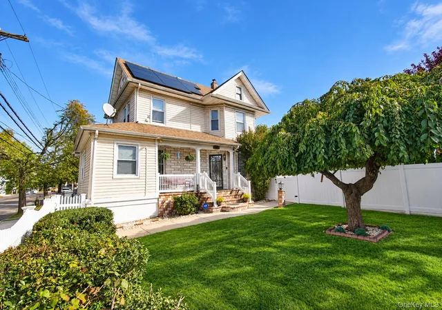 Photo 1 of Single family home for sale at 11569 Farmers Blvd, New York, NY 11412 | MLS# 1065028 | Listing updated on 2026-10-26