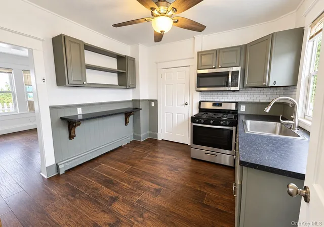 Photo 3 of House for sale at 298 Bleloch Ave, Peekskill, NY 10566 | MLS# 1065046 | Listing updated on 2026-10-27