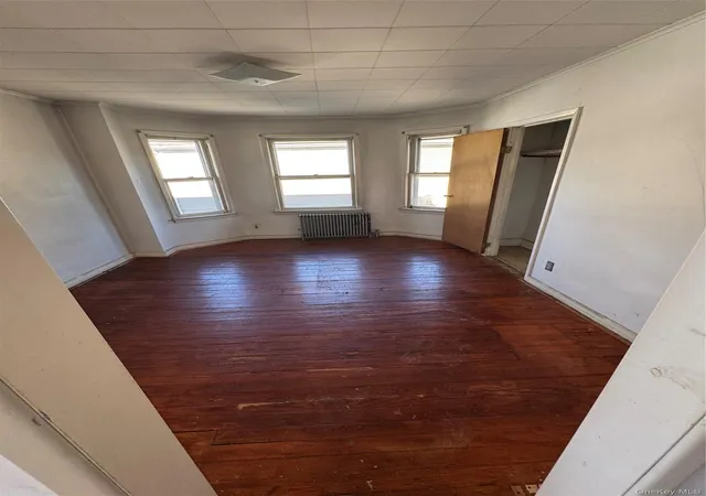 Photo 4 of Single family home for sale at 41 Harrison Ave, Hempstead, NY 11563 | MLS# 1065057 | Listing updated on 2026-10-22