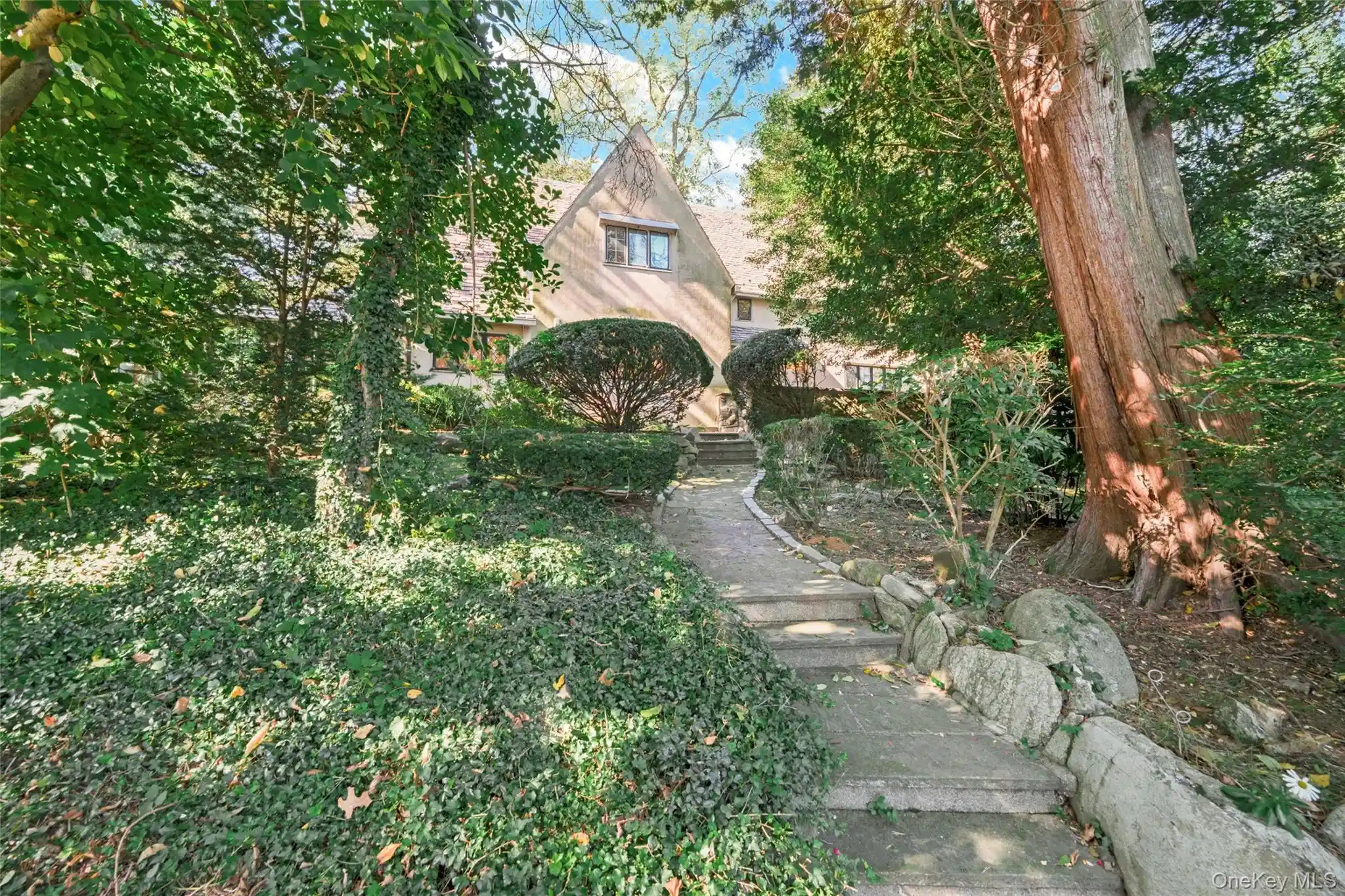 Photo 1 of Single family home for sale at 359 Ridge Rd, New York, NY 11363 | MLS# 1065059 | Listing updated on 2026-10-25