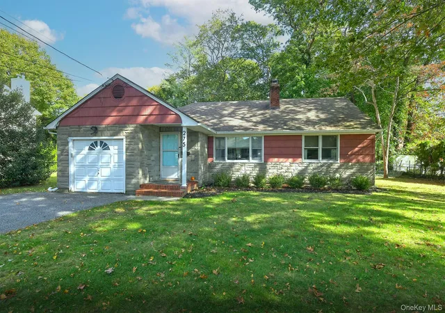 Single family home for sale at 275 4th Avenue, Smithtown, NY 11780 | MLS# 1065106