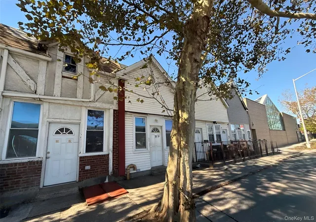 Single family home for sale at 114-56 Van Wyck Expy, New York, NY 11420 | MLS# 1065116