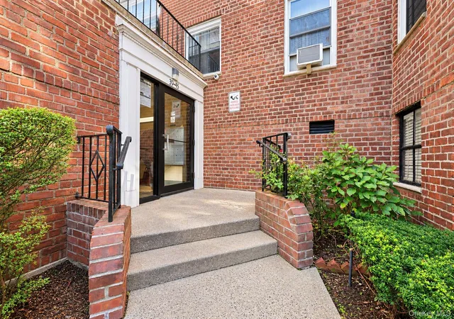Condo for sale at 39-45 51st Street #5C, New York, NY 11377 | MLS# 1065145