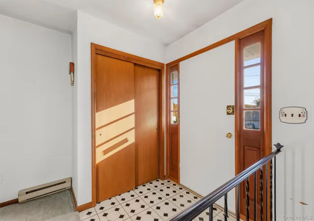Photo 3 of Single family home for sale at 13 Mermaid Rd, Middletown, NY 10940 | MLS# 1065167 | Listing updated on 2026-10-28