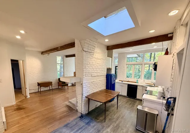 Photo 3 of Single family home for sale at 22 Elizabeth Pl, North Castle, NY 10504 | MLS# 1065214 | Listing updated on 2026-10-28