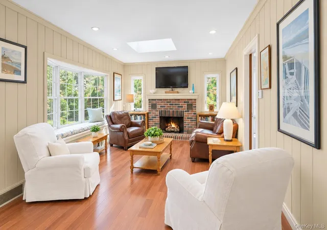 Photo 4 of Single family home for sale at 5200 Pequash Ave, Southold, NY 11935 | MLS# 1065220 | Listing updated on 2026-10-29