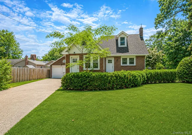 Single family home for sale at 44 Elizabeth Ave, Smithtown, NY 11787 | MLS# 1065352
