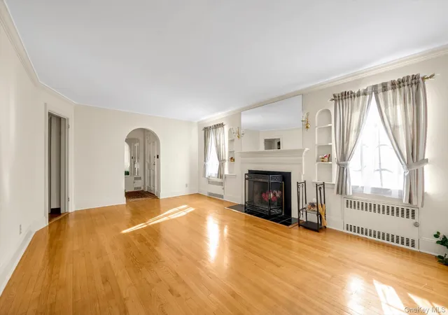 Photo 1 of Single family home for sale at 23 Stonehenge Rd, North Hempstead, NY 11030 | MLS# 1065374 | Listing updated on 2026-10-25