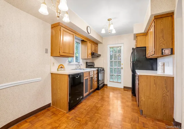 Photo 3 of Single family home for sale at 23 Stonehenge Rd, North Hempstead, NY 11030 | MLS# 1065374 | Listing updated on 2026-10-25