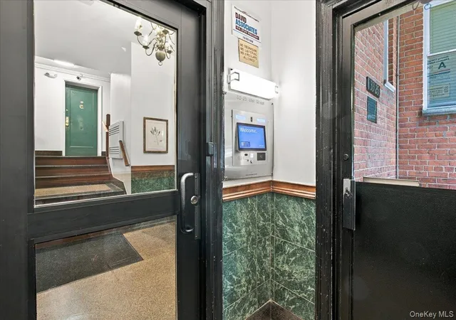 Photo 3 of House for sale at 3325 81 Street #2E, New York, NY 11372 | MLS# 1065375 | Listing updated on 2026-10-24