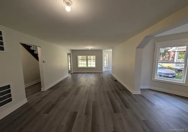 Photo 3 of Single family home for sale at 36 North St, Blooming Grove, NY 10992 | MLS# 1065399 | Listing updated on 2026-10-23