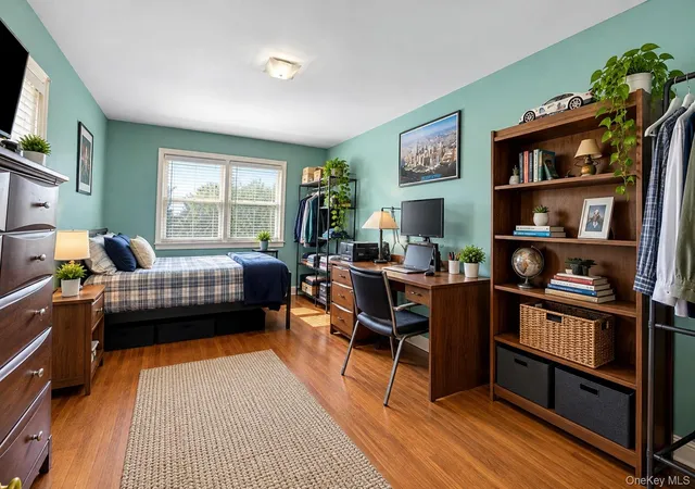 Photo 4 of House for sale at 156 Lincoln Ave #4L, Eastchester, NY 10709 | MLS# 1065408 | Listing updated on 2026-10-27
