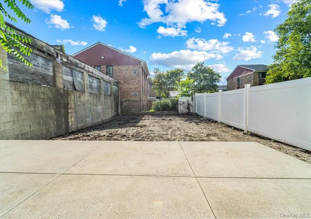 Photo 3 of Single family home for sale at 360 S 7th Avenue, Mount Vernon, NY 10550 | MLS# 1065432 | Listing updated on 2026-10-26