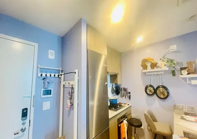 Photo 3 of Condo for sale at 131-02a 40th Road #15J, New York, NY 11354 | MLS# 1065453 | Listing updated on 2026-10-22