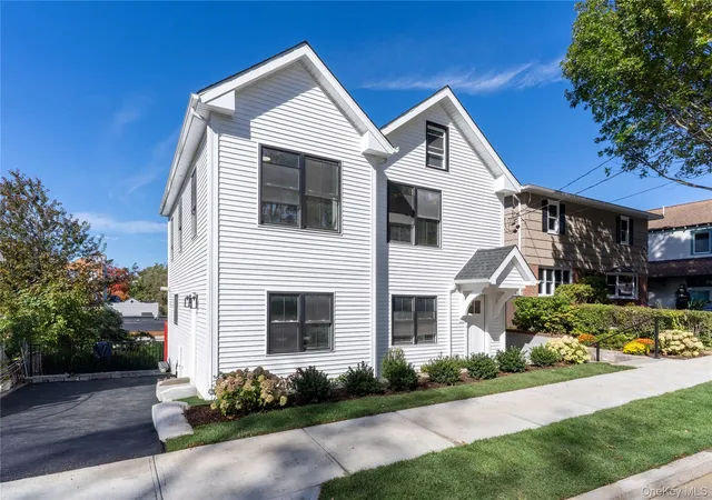 Photo 3 of Single family home for sale at 335 6th Avenue, Pelham, NY 10803 | MLS# 1065464 | Listing updated on 2026-10-26