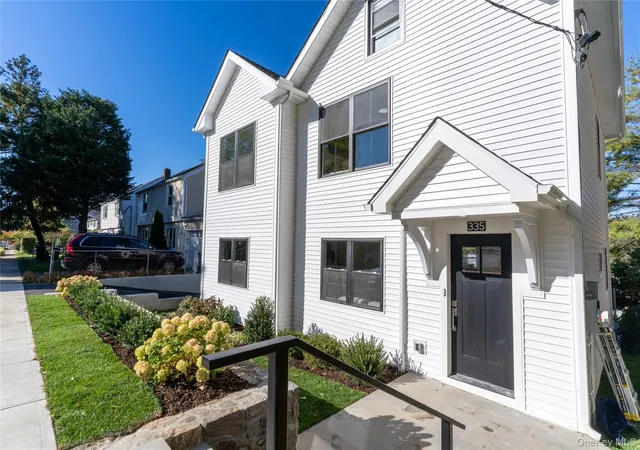 Photo 3 of Single family home for sale at 335 6th Avenue, Pelham, NY 10803 | MLS# 1065464 | Listing updated on 2026-10-26