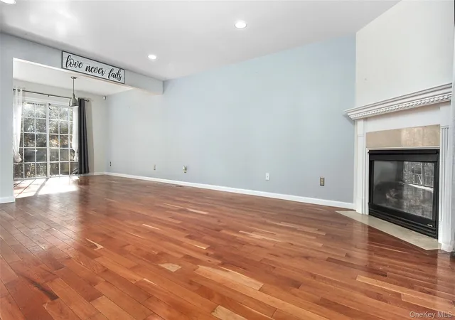 Photo 4 of Single family home for sale at 17 Lake Ridge Dr, Wallkill, NY 10940 | MLS# 1065474 | Listing updated on 2026-10-23