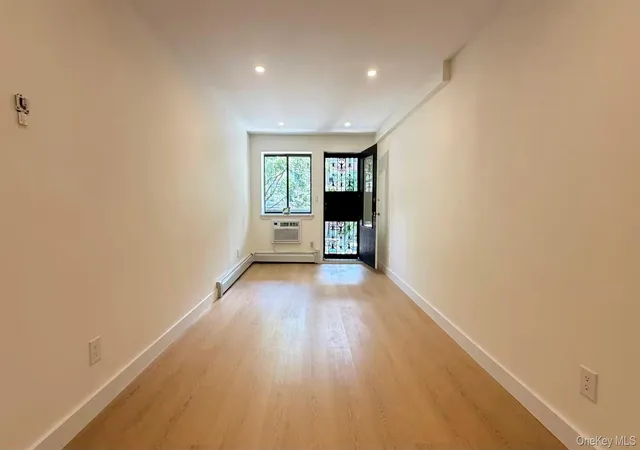 Photo 2 of Condo for sale at 140-44 34 Avenue #3D, New York, NY 11354 | MLS# 1065480 | Listing updated on 2026-10-22