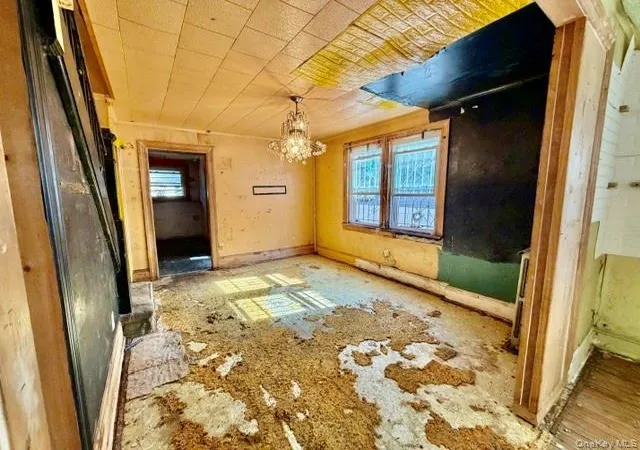 Photo 4 of Single family home for sale at 11819 201st Place, New York, NY 11412 | MLS# 1065520 | Listing updated on 2026-10-25