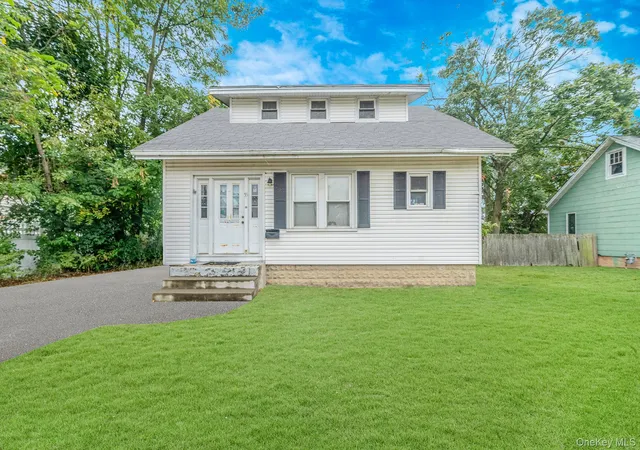Single family home for sale at 55 E Neck Ct, West Babylon, NY 11704 | MLS# 1065547