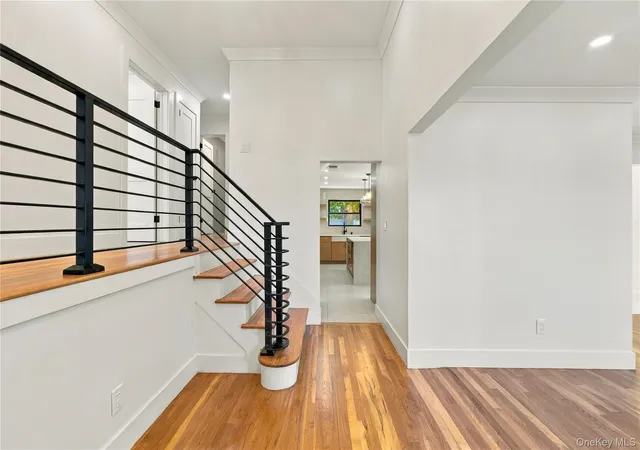 Photo 2 of Single family home for sale at 1954 Brk Park Dr, Hempstead, NY 11566 | MLS# 1065558 | Listing updated on 2026-10-25
