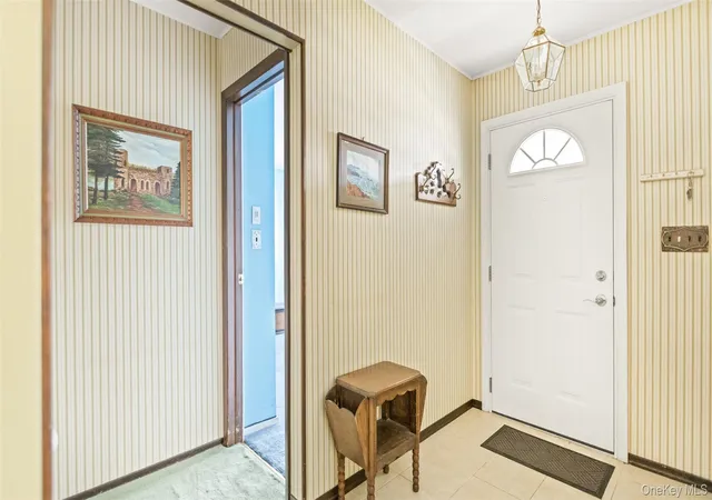 Photo 3 of Single family home for sale at 81 Berkshire Rd, Oyster Bay, NY 11714 | MLS# 1065592 | Listing updated on 2026-10-27