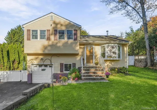 Single family home for sale at 12 Barnett Rd W, Monroe, NY 10950 | MLS# 1065621