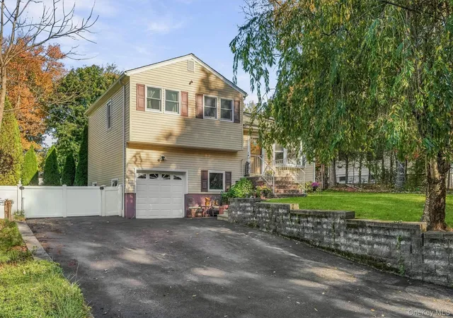 Photo 1 of Single family home for sale at 12 Barnett Rd W, Monroe, NY 10950 | MLS# 1065621 | Listing updated on 2026-10-23