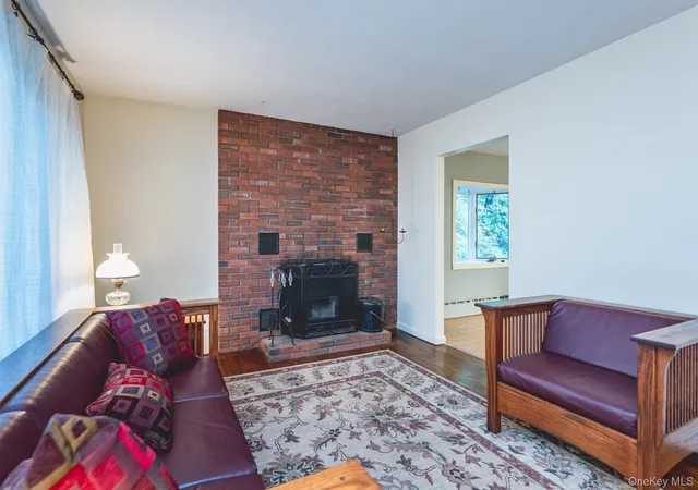 Photo 4 of Single family home for sale at 193 Horton Ln, Esopus, NY 12466 | MLS# 1065648 | Listing updated on 2026-10-23