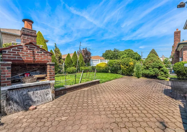 Photo 2 of Single family home for sale at 14721 10th Avenue, New York, NY 11357 | MLS# 1065733 | Listing updated on 2026-10-23