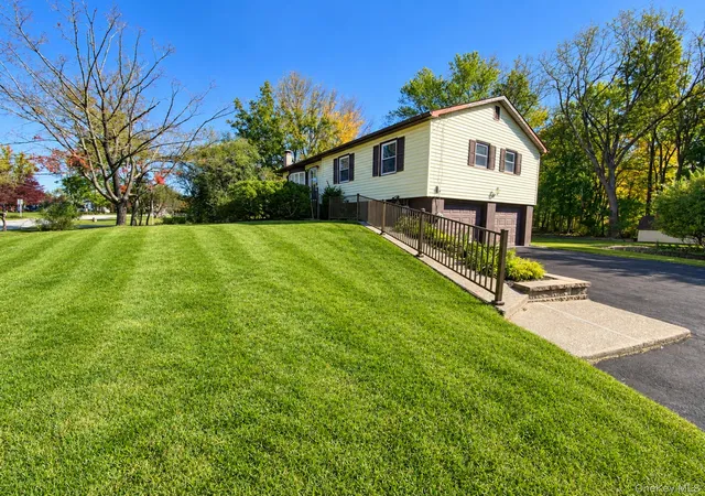 Photo 1 of Single family home for sale at 30 Ryerson Rd, Wawayanda, NY 10958 | MLS# 1065737 | Listing updated on 2026-10-23