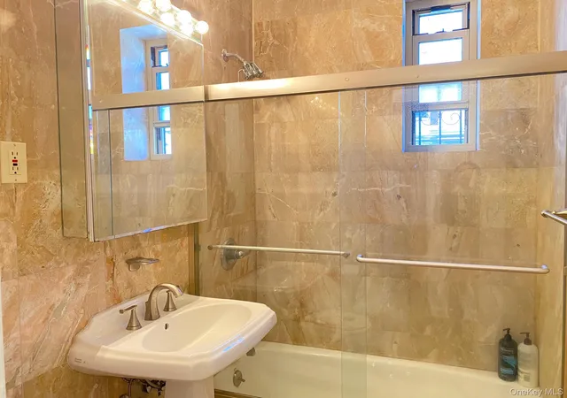 Photo 4 of House for sale at 67-25 Clyde St #1K, New York, NY 11375 | MLS# 1065833 | Listing updated on 2026-10-22
