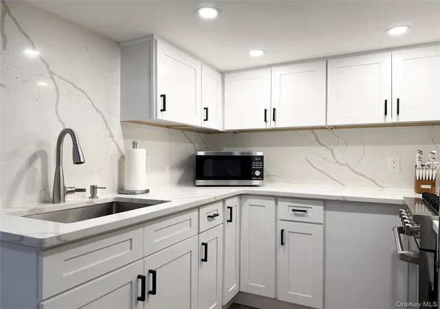 Photo 2 of Condo for sale at 675 Pelham Rd #F17, New Rochelle, NY 10805 | MLS# 1065890 | Listing updated on 2026-10-24