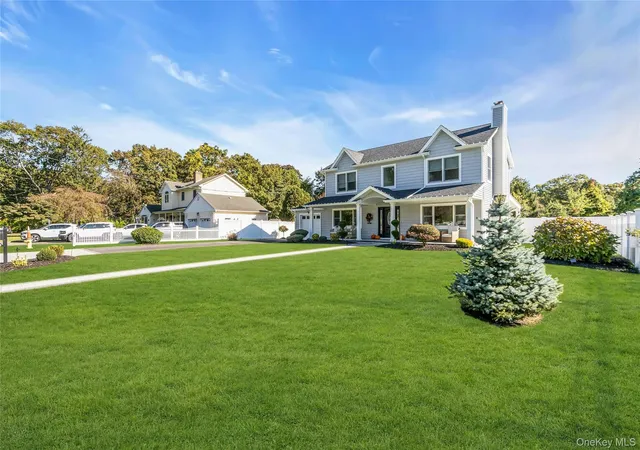 Photo 2 of Single family home for sale at 2289 Cedar Ave, Islip, NY 11779 | MLS# 1065891 | Listing updated on 2026-10-28