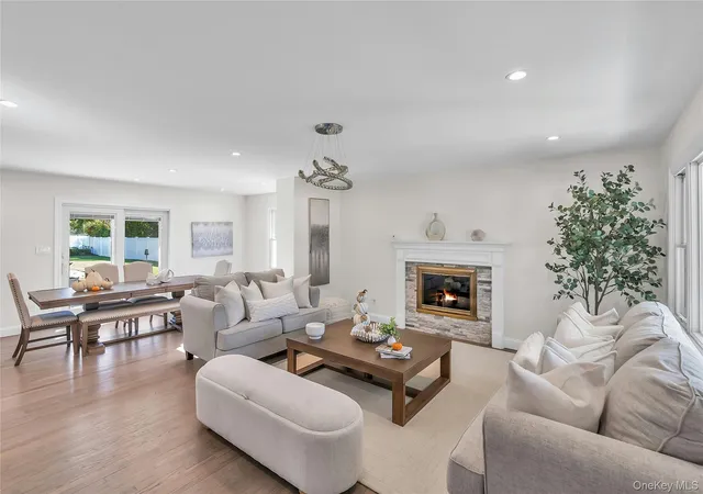 Photo 4 of Single family home for sale at 2289 Cedar Ave, Islip, NY 11779 | MLS# 1065891 | Listing updated on 2026-10-28