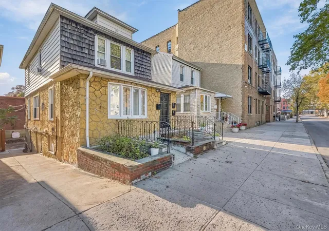 Photo 1 of House for sale at 1711 Hobart Ave, New York, NY 10461 | MLS# 1065901 | Listing updated on 2026-10-28